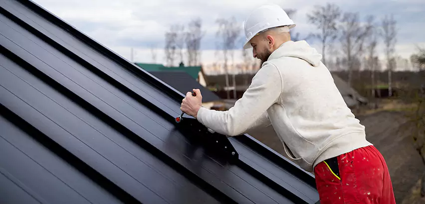 Professional Corrugated Roofing Repair Services in Burbank, IL