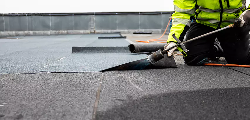 Residential Flat Roof Repair in Burbank