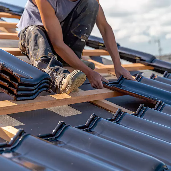 Why Burbank, IL Homeowners Choose Burbank Roofing Pro for Hail Damage Repairs?