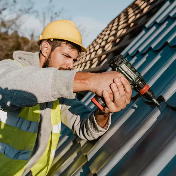 Why Burbank Property Owners Choose Burbank Roofing Pro for Metal Roof Replacement?