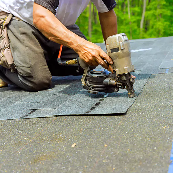 Why Burbank, IL Homeowners Rely on Burbank Roofing Pro for Shingle Roof Repair?